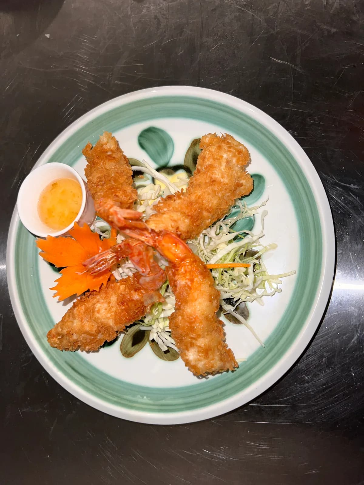 Upload fried shrimp at Green Flow restaurant, Ban Tai Beach, Koh Samui